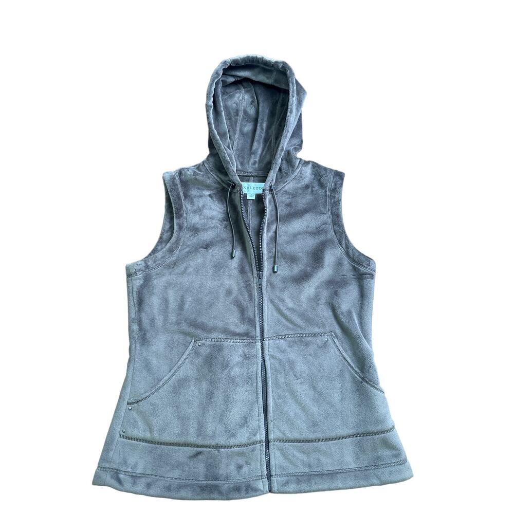 NWOT Pendleton Brown Hooded Velour Vest Soft Fuzzy Velvet Cozy Medium